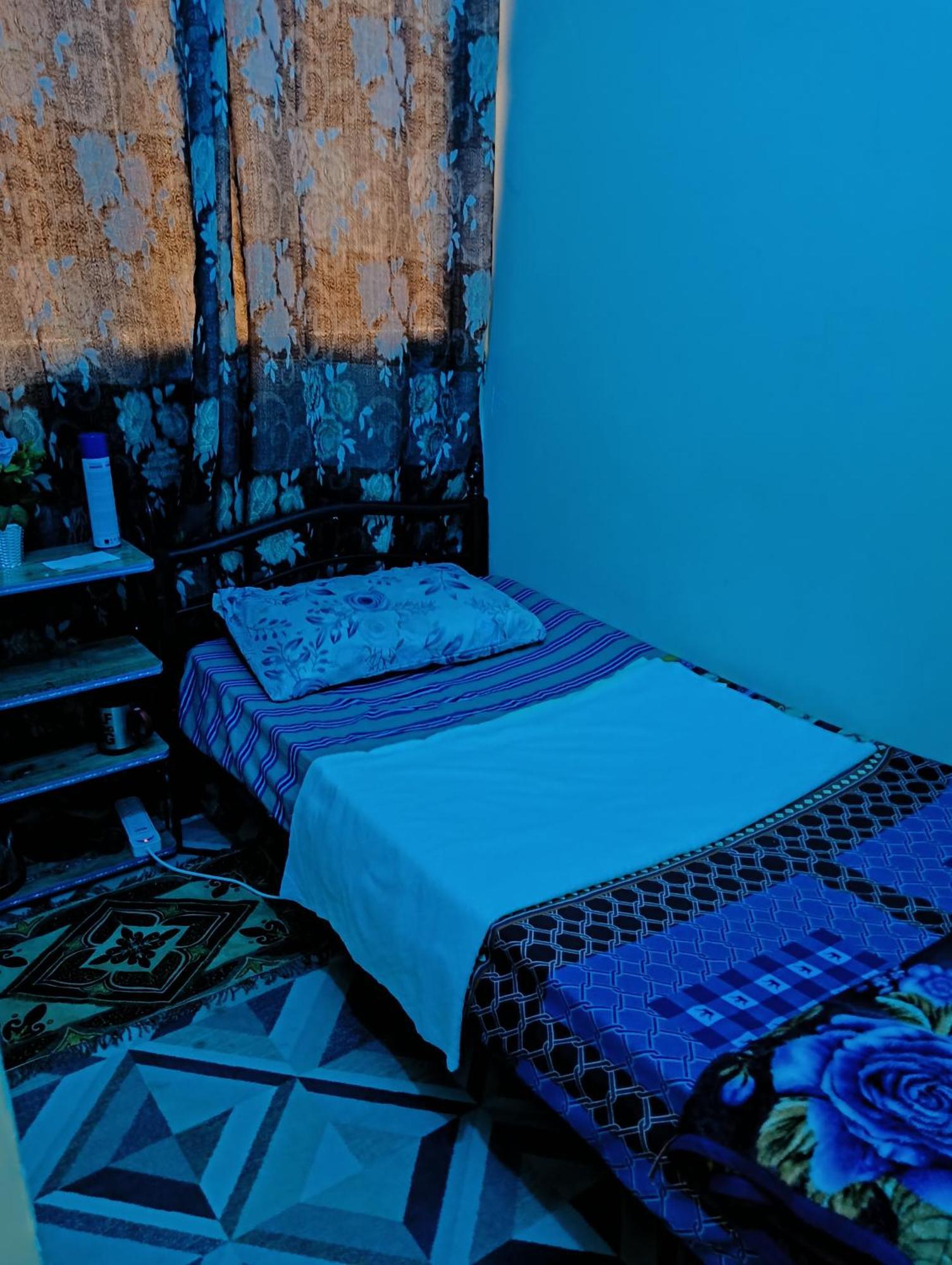 Single Room Near "World Trade Centre&Beach" Abudhabi アブダビ エクステリア 写真